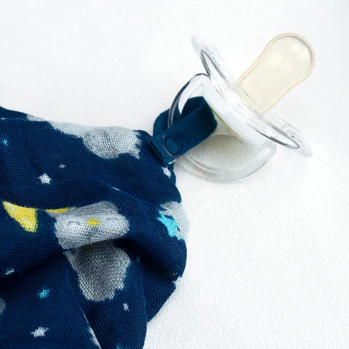 Green Sprouts i.Play |  Blankie Teether made from Organic Cotton - 3months 