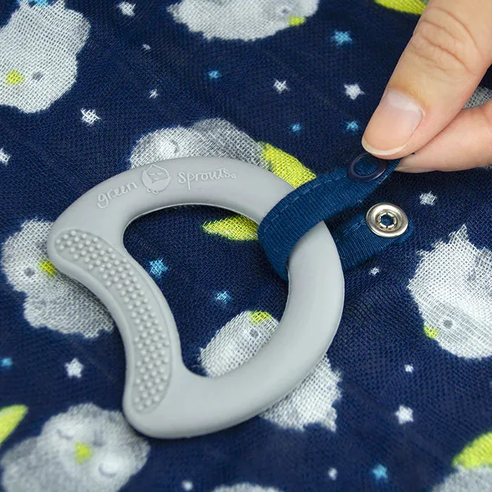 Green Sprouts i.Play |  Blankie Teether made from Organic Cotton - 3months 