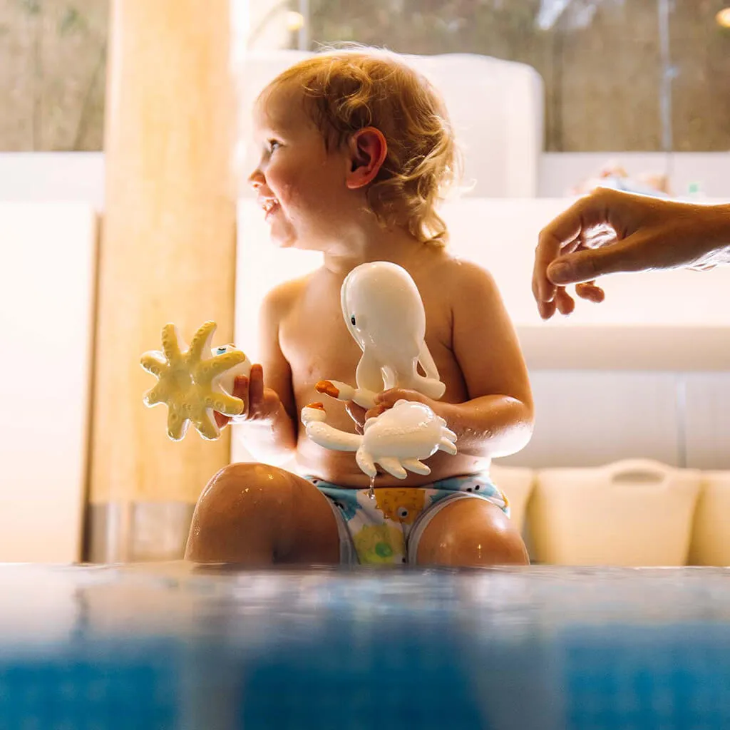 Natural Rubber Bath Toy Walter the Whale
